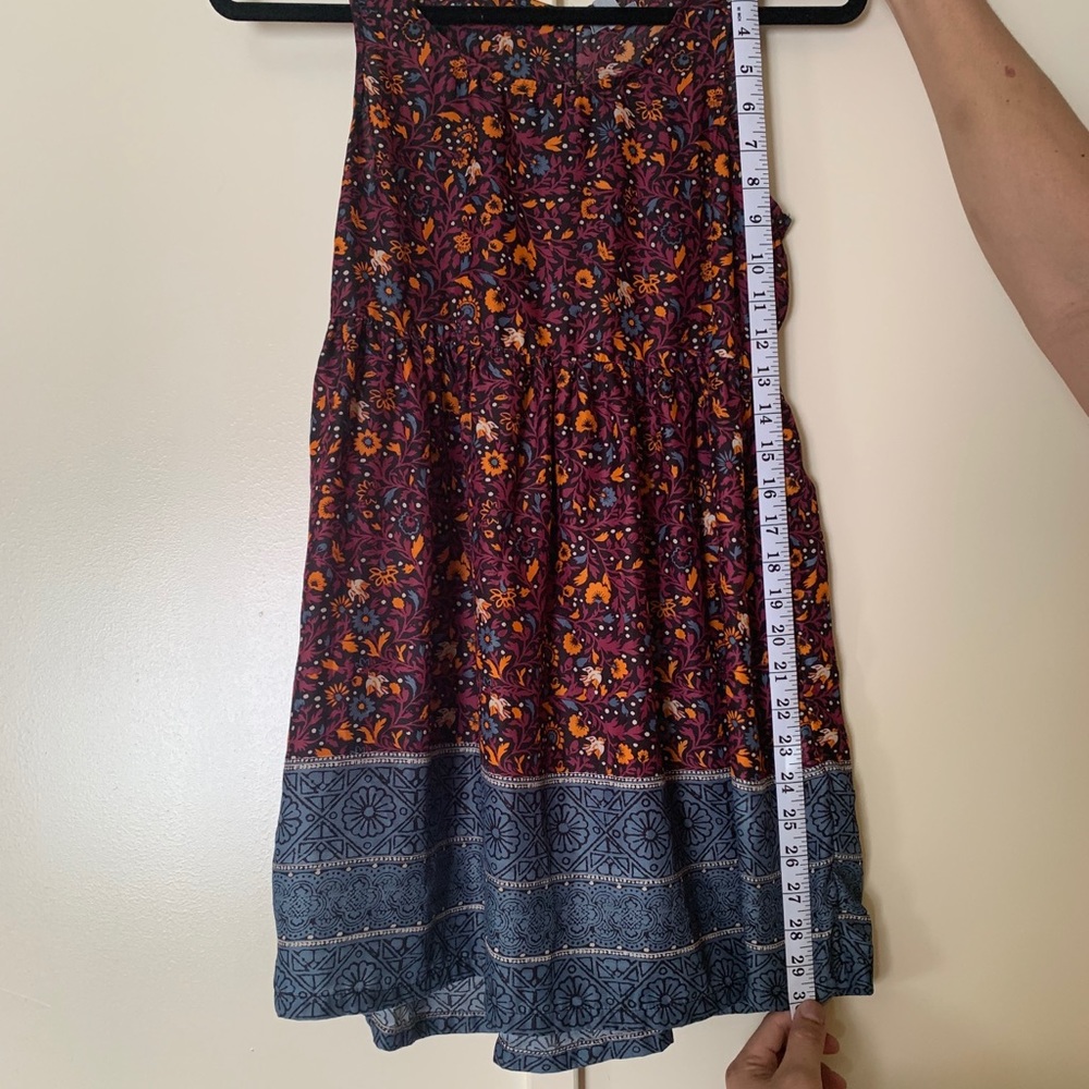 Patterned Dress - Picture 3 of 5